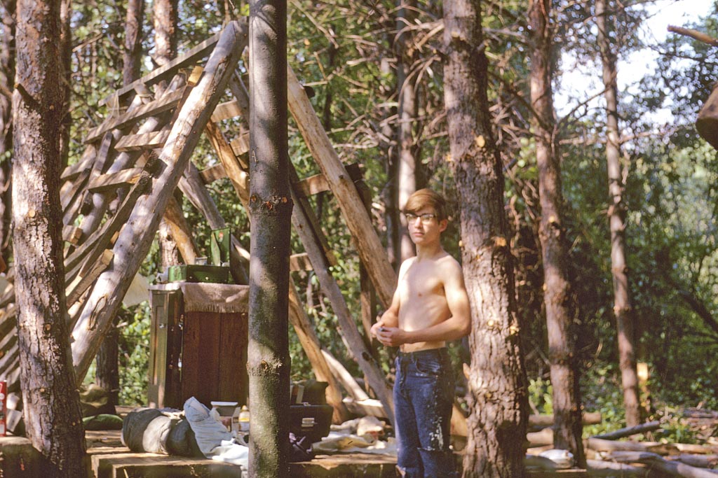1968_t_riddle_with_hut_outside_ravenna