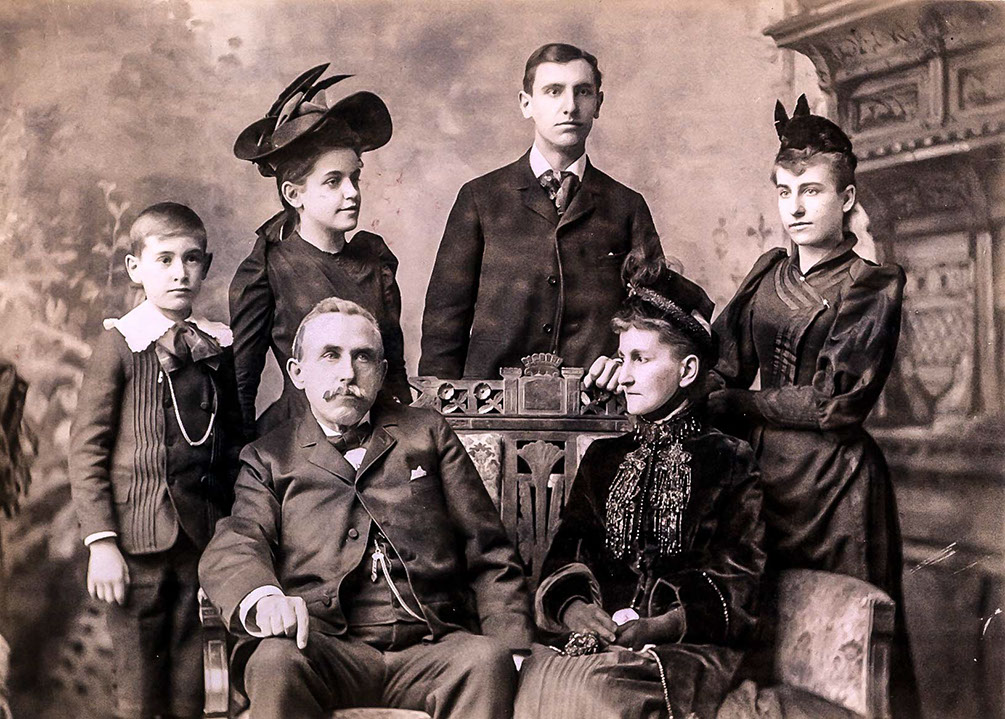 %_tempFileNameh_riddle_family%