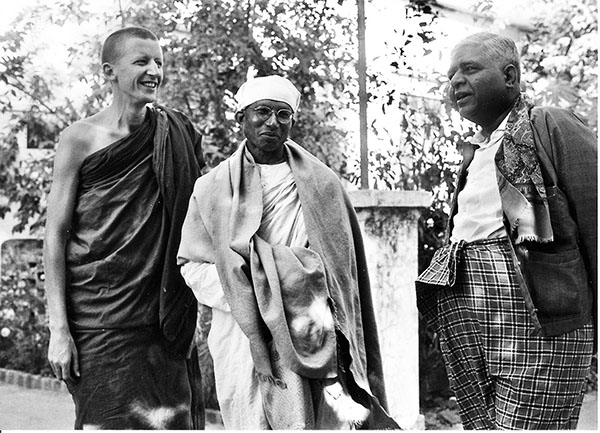 S.N. Goenka with Anagarika Munindra and Christopher Titmuss, mid-1970s