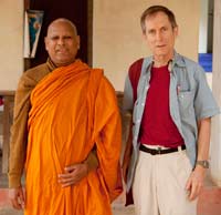 Bhikkhu Gurudhammo and Tom Riddle, 1983