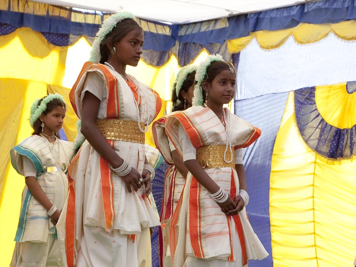 2010_cultural_performance_13