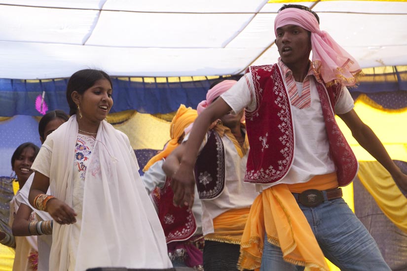 2010_cultural_performance_32