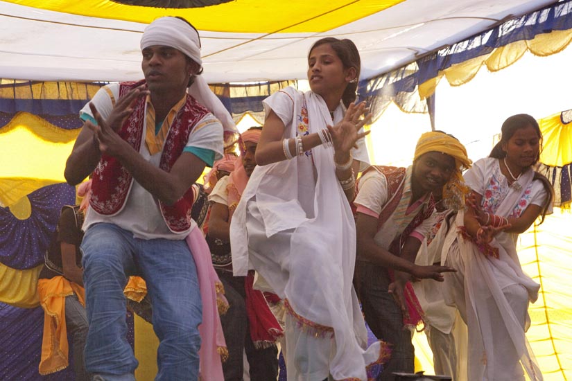 2010_cultural_performance_33